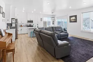 641 S 380 E, Smithfield, UT 84335 - Photo 9