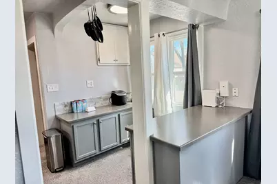 255 S 300 W, Provo, UT 84601 - Photo 15