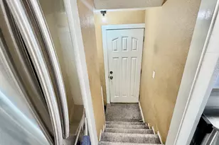 255 S 300 W, Provo, UT 84601 - Photo 29