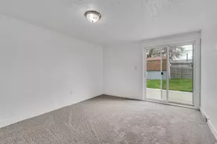 2041 W 3100 S, West Valley, UT 84119 - Photo 15