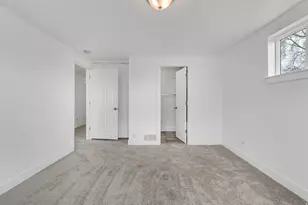 2041 W 3100 S, West Valley, UT 84119 - Photo 11