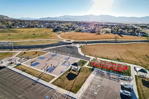 936 N 580 E, Tooele, UT 84074 - Photo 27