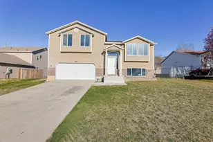 936 N 580 E, Tooele, UT 84074 - Photo 1