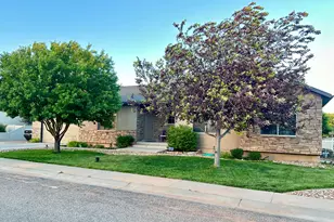 135 Constitution Dr, Roosevelt, UT 84066 - Photo 1