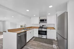 2491 N Hwy 89, Pleasant View, UT 84404 - Photo 9