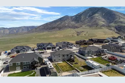 358 S Canyon Overlook Dr, Tooele, UT 84074 - Photo 39