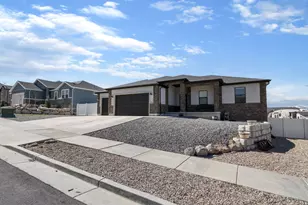 358 S Canyon Overlook Dr, Tooele, UT 84074 - Photo 3