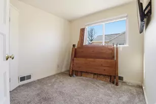 935 W 400 N, Provo, UT 84601 - Photo 11