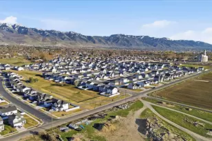 740 W 500 N, Smithfield, UT 84335 - Photo 43