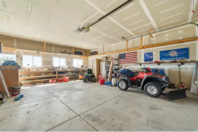 1055 S 1000 W, Clearfield, UT 84015 - Photo 51
