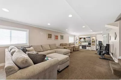 1055 S 1000 W, Clearfield, UT 84015 - Photo 29