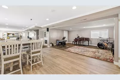 1055 S 1000 W, Clearfield, UT 84015 - Photo 37