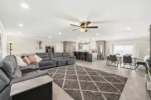 1055 S 1000 W, Clearfield, UT 84015 - Photo 5