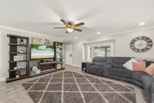 1055 S 1000 W, Clearfield, UT 84015 - Photo 7