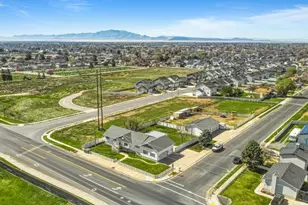 1055 S 1000 W, Clearfield, UT 84015 - Photo 57