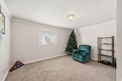 1055 S 1000 W, Clearfield, UT 84015 - Photo 45