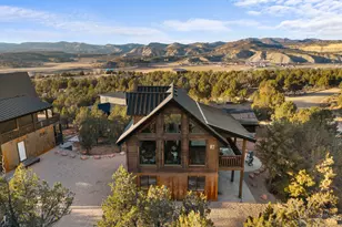 375 W White Clfs Dr, Orderville, UT 84758 - Photo 3