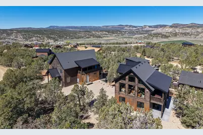 375 W White Cliffs Dr, Orderville, UT 84758 - Photo 45