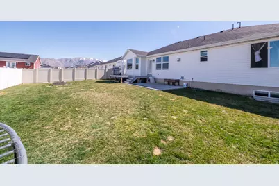 454 W 550 S, Tremonton, UT 84337 - Photo 29