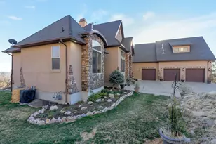 5055 N Waterfall Dr W, Pleasant View, UT 84414 - Photo 5