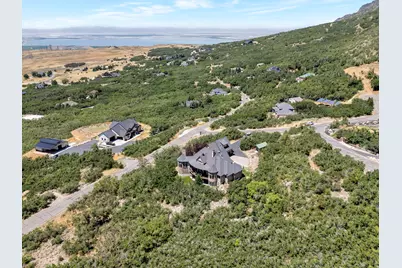5055 N Waterfall Dr W, Pleasant View, UT 84414 - Photo 89