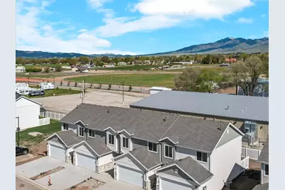 64 E Cedar Ln, Malad City, ID 83252 - Photo 47