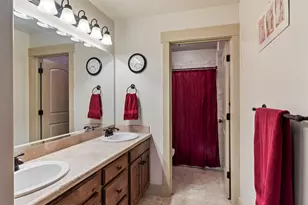 178 E Belle Glenn Cir S, Sandy, UT 84070 - Photo 17