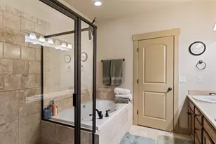 178 E Belle Glenn Cir S, Sandy, UT 84070 - Photo 13