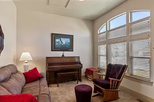 178 E Belle Glenn Cir S, Sandy, UT 84070 - Photo 9