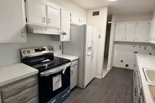 2244 E Carriage Ln S, Holladay, UT 84117 - Photo 13