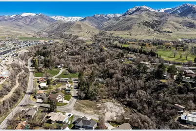 502 Summit Creek Dr, Smithfield, UT 84335 - Photo 9