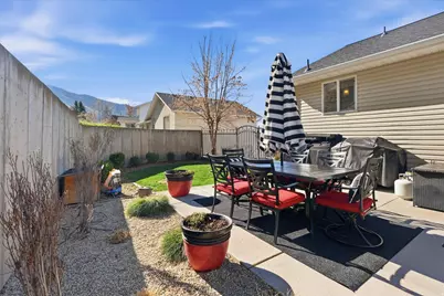 1131 E Lamplighter Dr, River Heights, UT 84321 - Photo 45