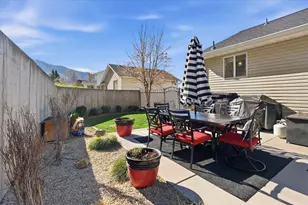 1131 E Lamplighter Dr, River Heights, UT 84321 - Photo 45