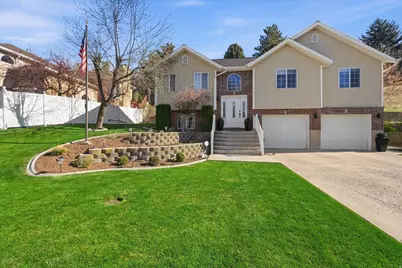 1131 E Lamplighter Dr, River Heights, UT 84321 - Photo 1