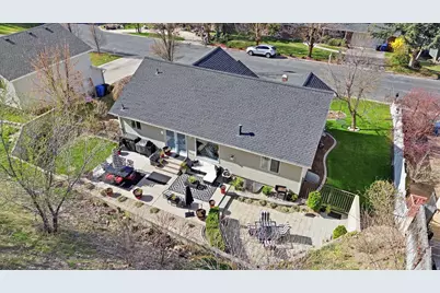 1131 E Lamplighter Dr, River Heights, UT 84321 - Photo 51