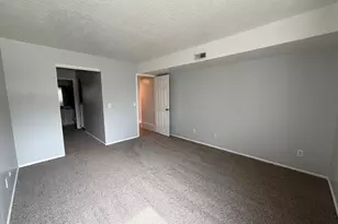 325 E 2550 N, North Ogden, UT 84414 - Photo 9