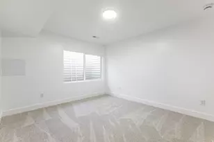 738 E Bogart Ct S, Midvale, UT 84047 - Photo 9