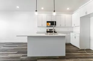 738 E Bogart Ct S, Midvale, UT 84047 - Photo 5