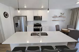 338 N Starboard Ln, Saratoga Springs, UT 84045 - Photo 9