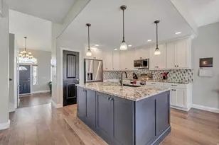 10289 S Locust Ridge Ct W, South Jordan, UT 84009 - Photo 7