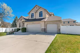 10289 S Locust Ridge Ct W, South Jordan, UT 84009 - Photo 3