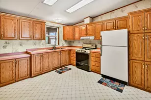 875 N Main St, Central Valley, UT 84754 - Photo 5