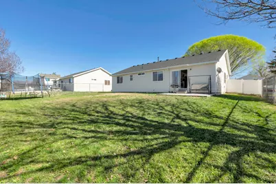 5207 Midland Dr, Roy, UT 84067 - Photo 13