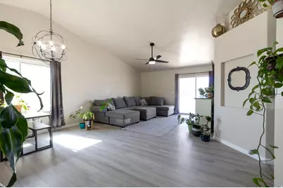 5207 Midland Dr, Roy, UT 84067 - Photo 15