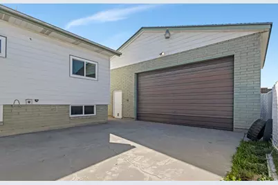 5106 S Jolly St W, Taylorsville, UT 84123 - Photo 23