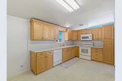 5106 S Jolly St W, Taylorsville, UT 84123 - Photo 11