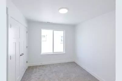 1521 W Russo Dr #727, Saratoga Springs, UT 84045 - Photo 15