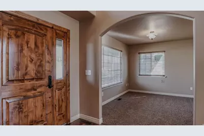1377 S 1650 E, Provo, UT 84606 - Photo 11