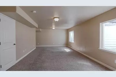 1377 S 1650 E, Provo, UT 84606 - Photo 47