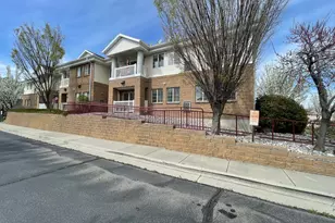 11085 S Grape Arbor Pl E, Sandy, UT 84070 - Photo 13